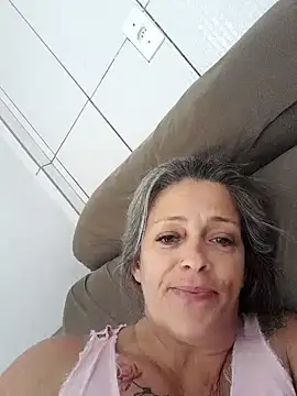 Snapshot of marcialoira chatting on December 16, 2024, 4:27 pm marcialoira online show from December 16, 2024, 4:27 pm
