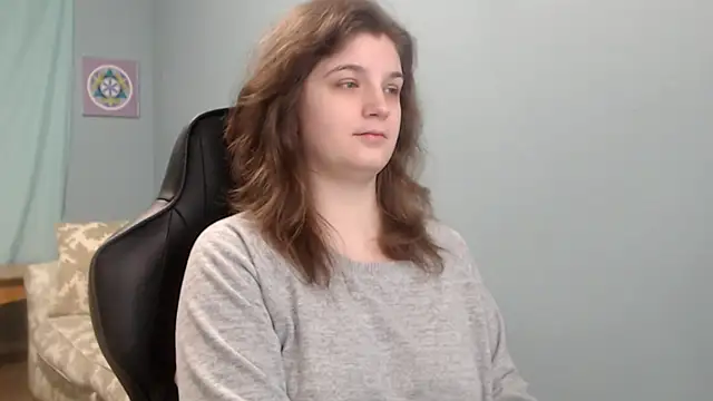 TreeJeanne online show from February 20, 2025, 4:28 am