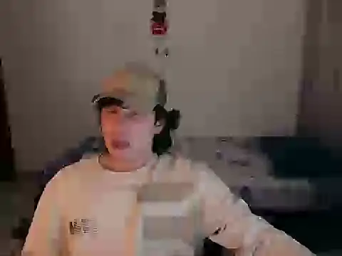 Snapshot of liam_58 chatting on November 15, 2025, 1:03 am liam 58 online show from November 15, 2025, 1:03 am