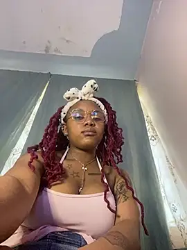 Cherrytowild online show from February 25, 2025, 4:31 pm