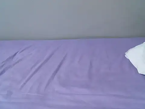 femaqueen online show from November 11, 2025, 8:31 pm