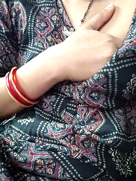 Snapshot of Aaradhya chatting on January 17, 2026, 1:43 am Aaradhya online show from January 17, 2026, 1:43 am