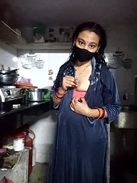 Snapshot of Aaradhya chatting on February 19, 2026, 1:12 am Aaradhya online show from February 19, 2026, 1:12 am