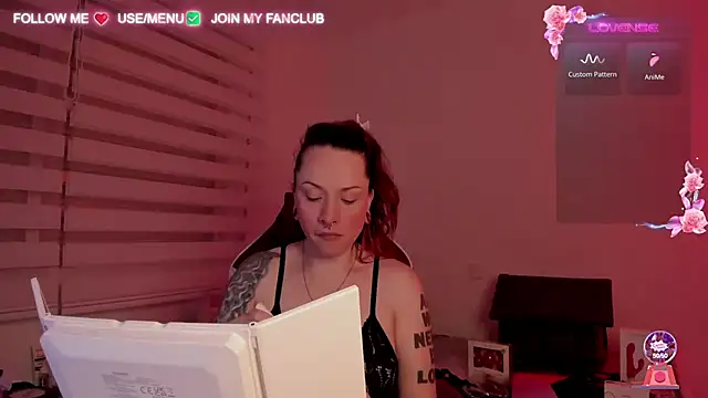 Domina Deivis online show from February 26, 2025, 6:04 am