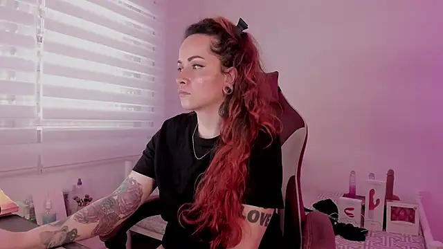 Domina Deivis online show from March 12, 2025, 10:05 am