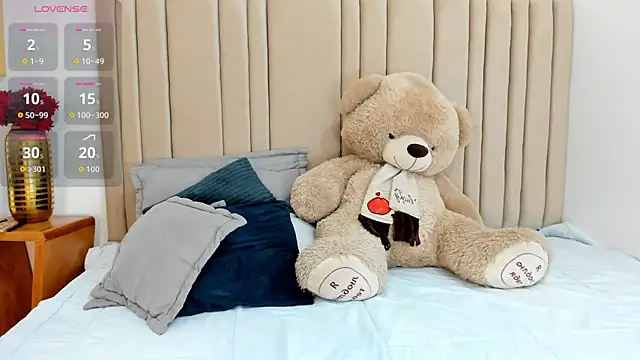 izadii online show from October 23, 2025, 6:17 pm