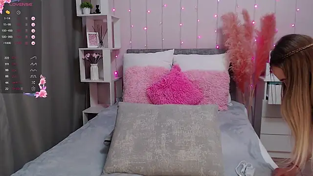 PornoGirlX online show from February 6, 2025, 4:21 am