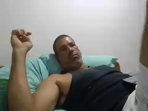 Snapshot of jackbigcock11 chatting on October 18, 2025, 11:00 am jackbigcock11 online show from October 18, 2025, 11:00 am