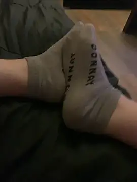 footsy35 online show from May 1, 2026, 1:10 am
