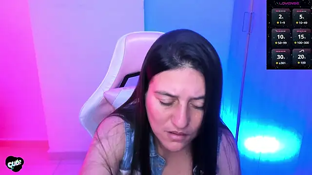 Saskyaa online show from June 4, 2026, 2:39 am