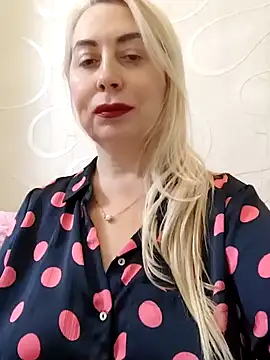 HotJanet online show from January 8, 2025, 7:34 pm