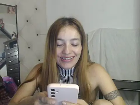 valerivegass online show from February 2, 2025, 7:14 pm