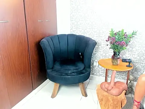 mabelsaravia online show from March 5, 2026, 6:15 pm