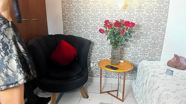 mabelsaravia online show from May 14, 2026, 6:37 pm
