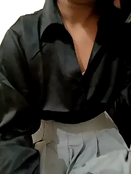 sweet jia23 online show from January 14, 2025, 5:19 am