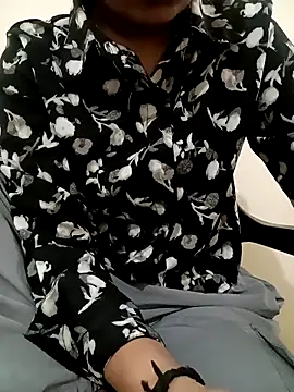 sweet jia23 online show from November 11, 2025, 4:56 am