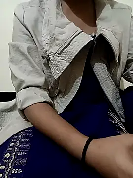 sweet jia23 online show from November 28, 2025, 4:37 am