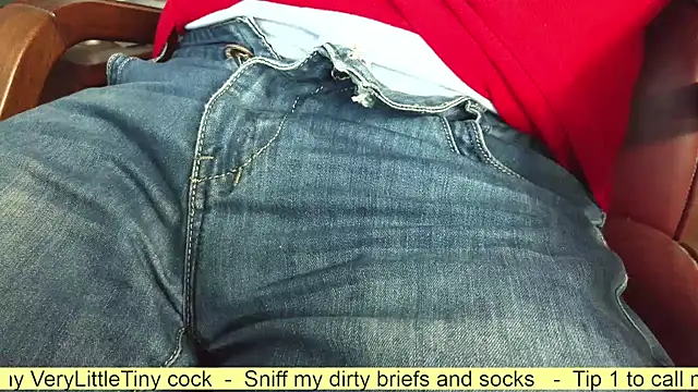 smoothandtiny online show from October 28, 2025, 7:56 am