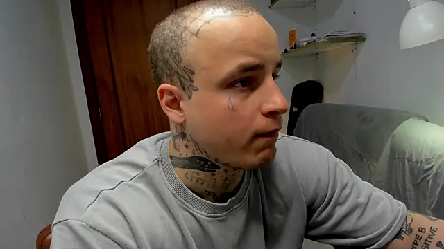 layneinchains online show from March 31, 2026, 8:48 am