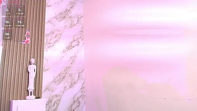 NicholScully online show from October 19, 2025, 10:43 pm