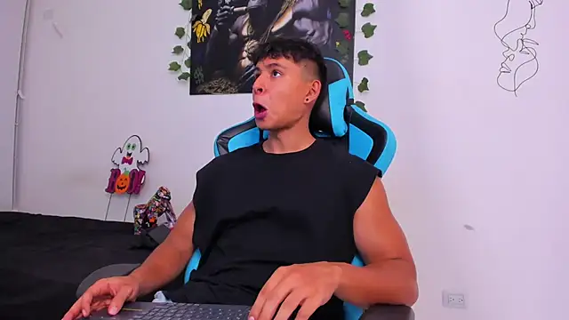 Bray Kevin online show from December 24, 2024, 12:33 am