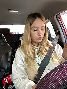 StasyWood online show from December 25, 2024, 7:14 am