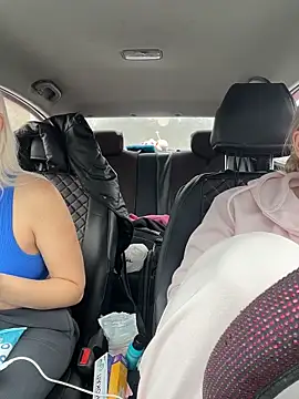 StasyWood online show from April 13, 2026, 3:01 am