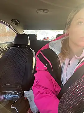 StasyWood online show from April 18, 2026, 1:20 am