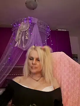 Angeldevilus online show from October 28, 2025, 12:58 am