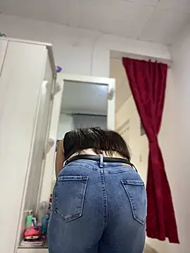 Natalia Cleark09 online show from April 16, 2026, 3:57 pm