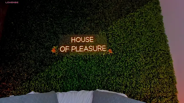 sarah-bonneth online show from March 17, 2026, 11:35 am