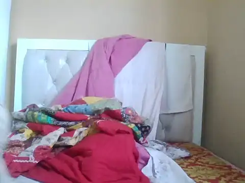 Snapshot of just_nala chatting on February 1, 2026, 6:01 am just nala online show from February 1, 2026, 6:01 am