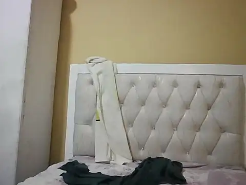 Snapshot of just_nala chatting on February 11, 2026, 5:18 pm just nala online show from February 11, 2026, 5:18 pm