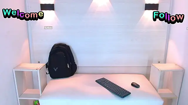 Snapshot of jeic_18 chatting on September 9, 2025, 5:34 pm jeic 18 online show from September 9, 2025, 5:34 pm