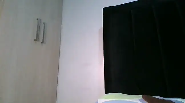 Snapshot of Sexy_barb2 chatting on December 22, 2024, 8:25 pm Sexy barb2 online show from December 22, 2024, 8:25 pm