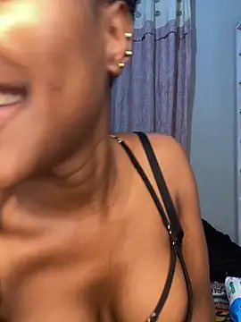 Snapshot of hot_daily chatting on October 28, 2025, 9:50 pm hot daily online show from October 28, 2025, 9:50 pm