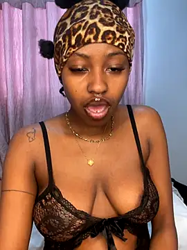 Snapshot of hot_daily chatting on November 9, 2025, 1:31 pm hot daily online show from November 9, 2025, 1:31 pm