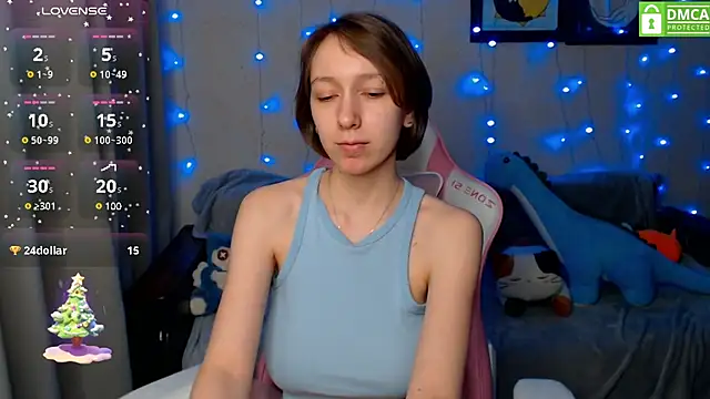 Snapshot of LeahGottty chatting on December 17, 2024, 5:47 pm LeahGottty online show from December 17, 2024, 5:47 pm