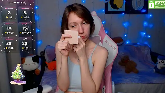 Snapshot of LeahGottty chatting on December 19, 2024, 2:57 pm LeahGottty online show from December 19, 2024, 2:57 pm