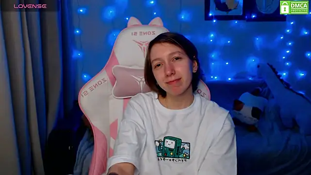 Snapshot of LeahGottty chatting on December 26, 2024, 3:42 pm LeahGottty online show from December 26, 2024, 3:42 pm