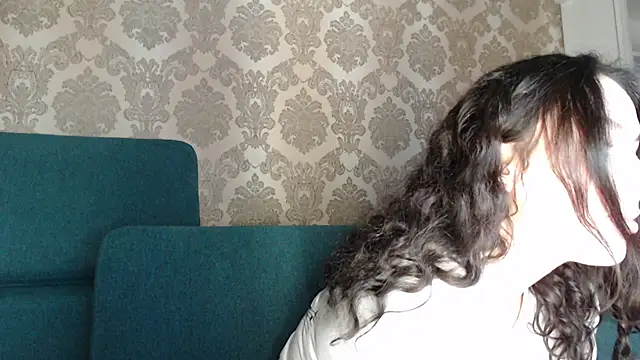 Louise Lavender online show from March 8, 2025, 12:30 pm