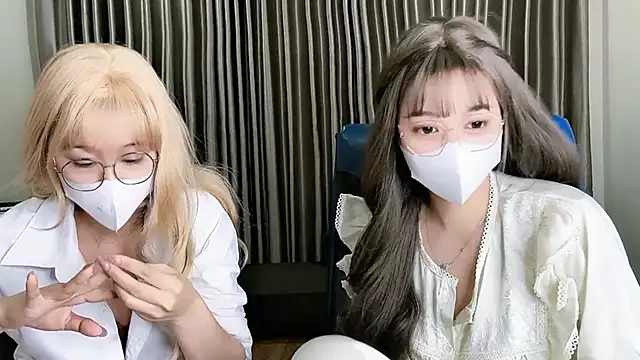 Mono-Stewardesss online show from March 11, 2025, 12:39 pm