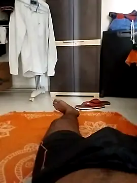 Snapshot of findmemylove chatting on March 2, 2025, 3:56 am findmemylove online show from March 2, 2025, 3:56 am