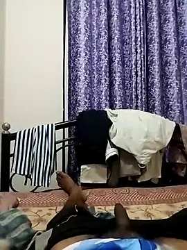 Snapshot of findmemylove chatting on September 25, 2025, 8:12 pm findmemylove online show from September 25, 2025, 8:12 pm