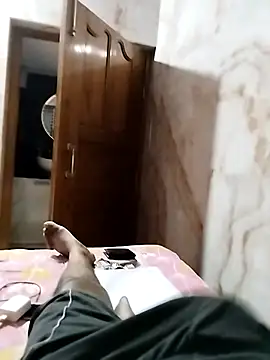 Snapshot of findmemylove chatting on November 24, 2025, 4:51 pm findmemylove online show from November 24, 2025, 4:51 pm