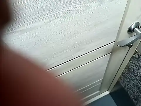 zsd off online show from December 18, 2024, 3:11 pm