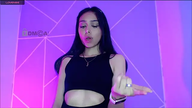 lilylouisee online show from November 15, 2025, 1:40 pm