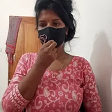 Snapshot of Anusri- chatting on October 23, 2025, 4:06 pm Anusri- online show from October 23, 2025, 4:06 pm