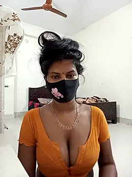 Snapshot of Anusri- chatting on December 16, 2025, 10:31 am Anusri- online show from December 16, 2025, 10:31 am