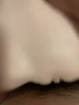 Snapshot of Beijing2000 chatting on November 11, 2025, 7:19 am Beijing2000 online show from November 11, 2025, 7:19 am